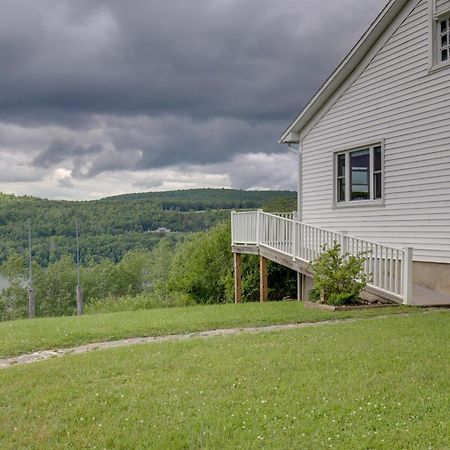 Lawrenceville Apartment With Deck Near Gaming Lands! Екстериор снимка