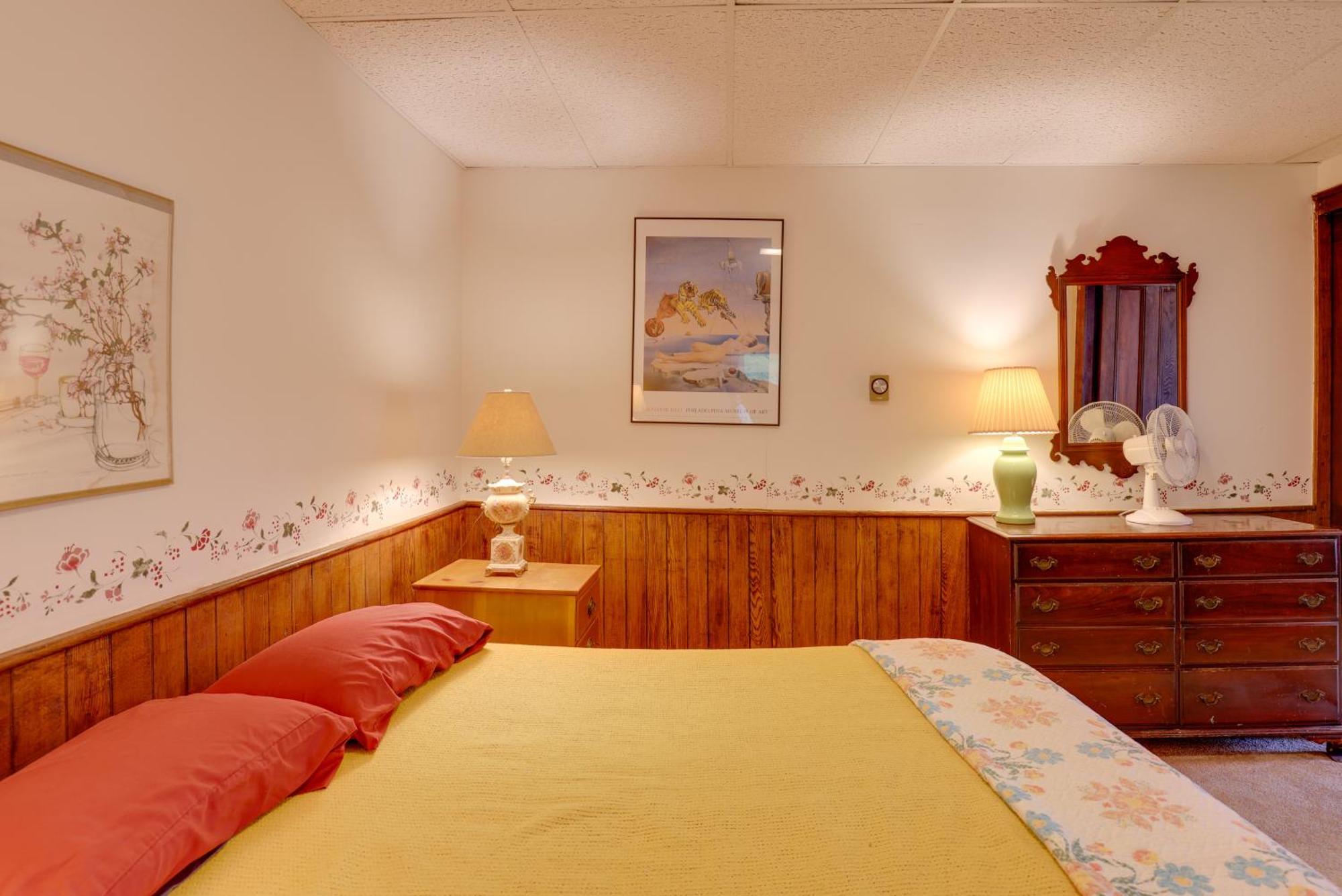 Lawrenceville Apartment With Deck Near Gaming Lands! Екстериор снимка
